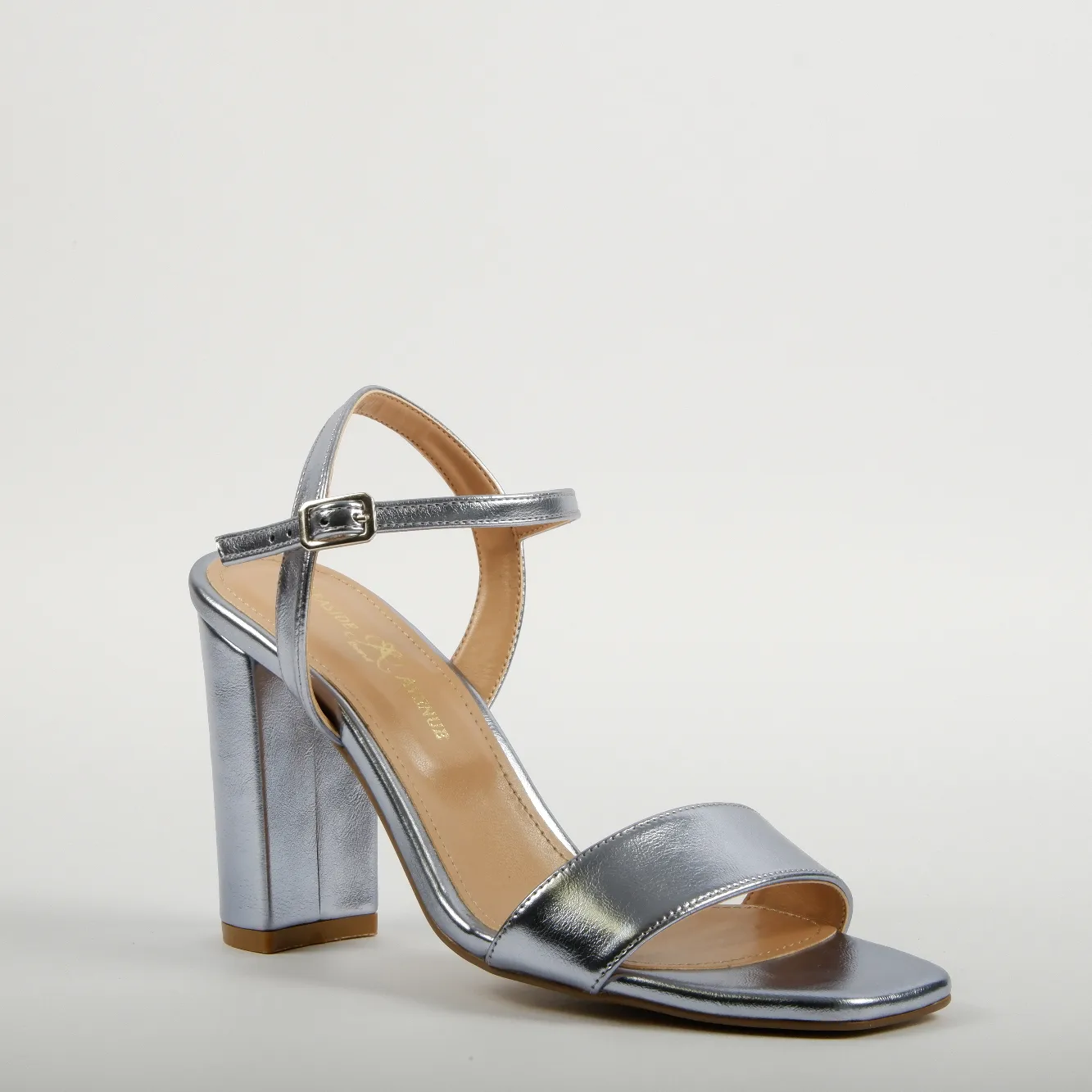 brielle metallic silver (3)