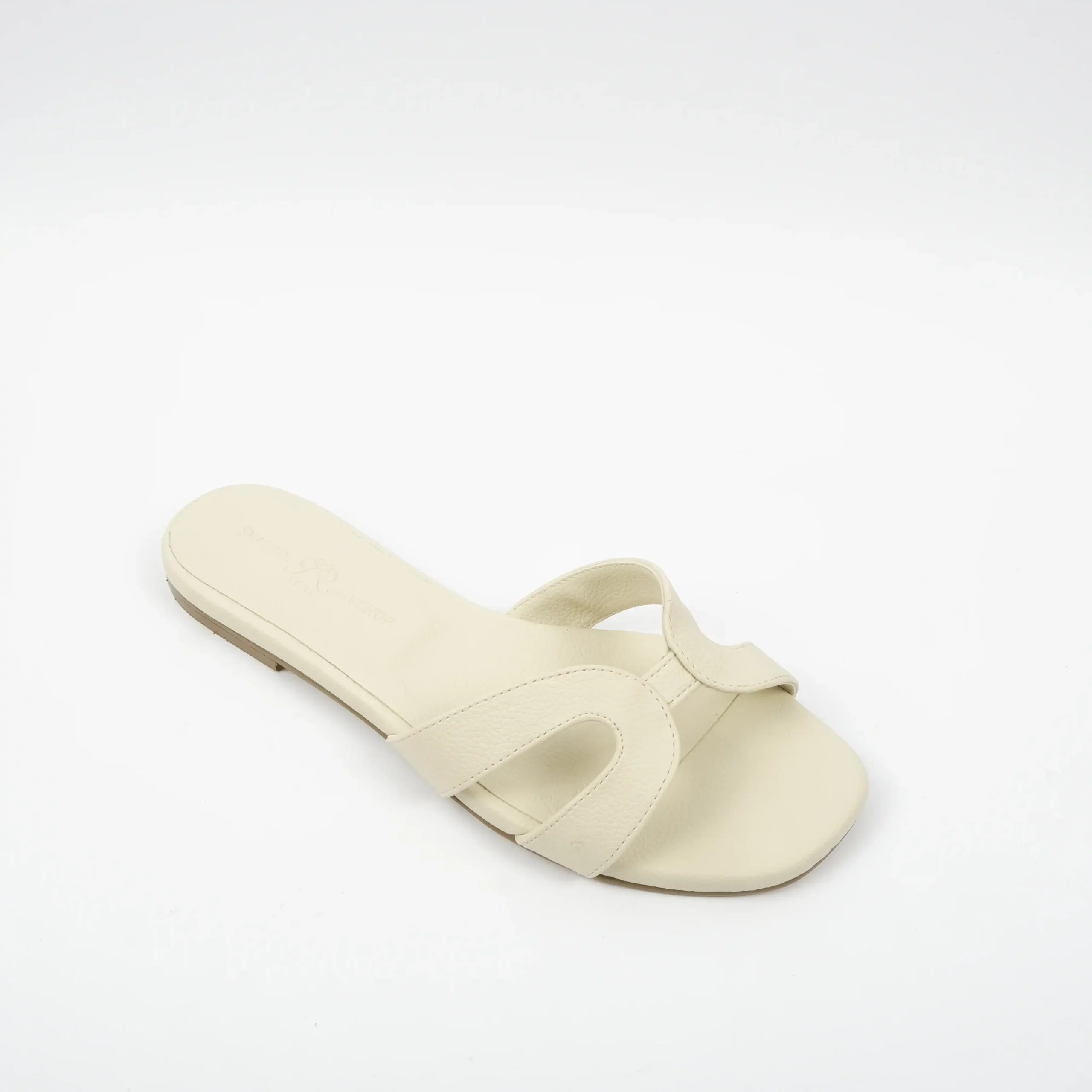 helena cream (1)