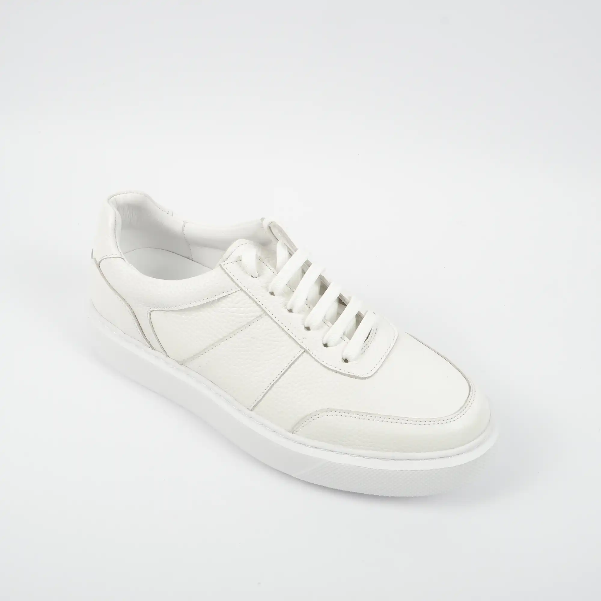 vincenzo white (1)
