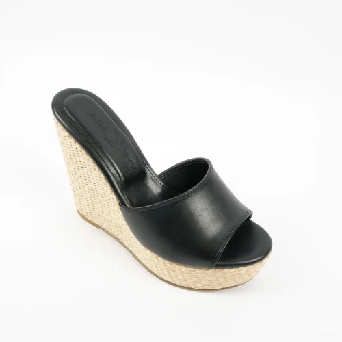 DELARA BLK (1)