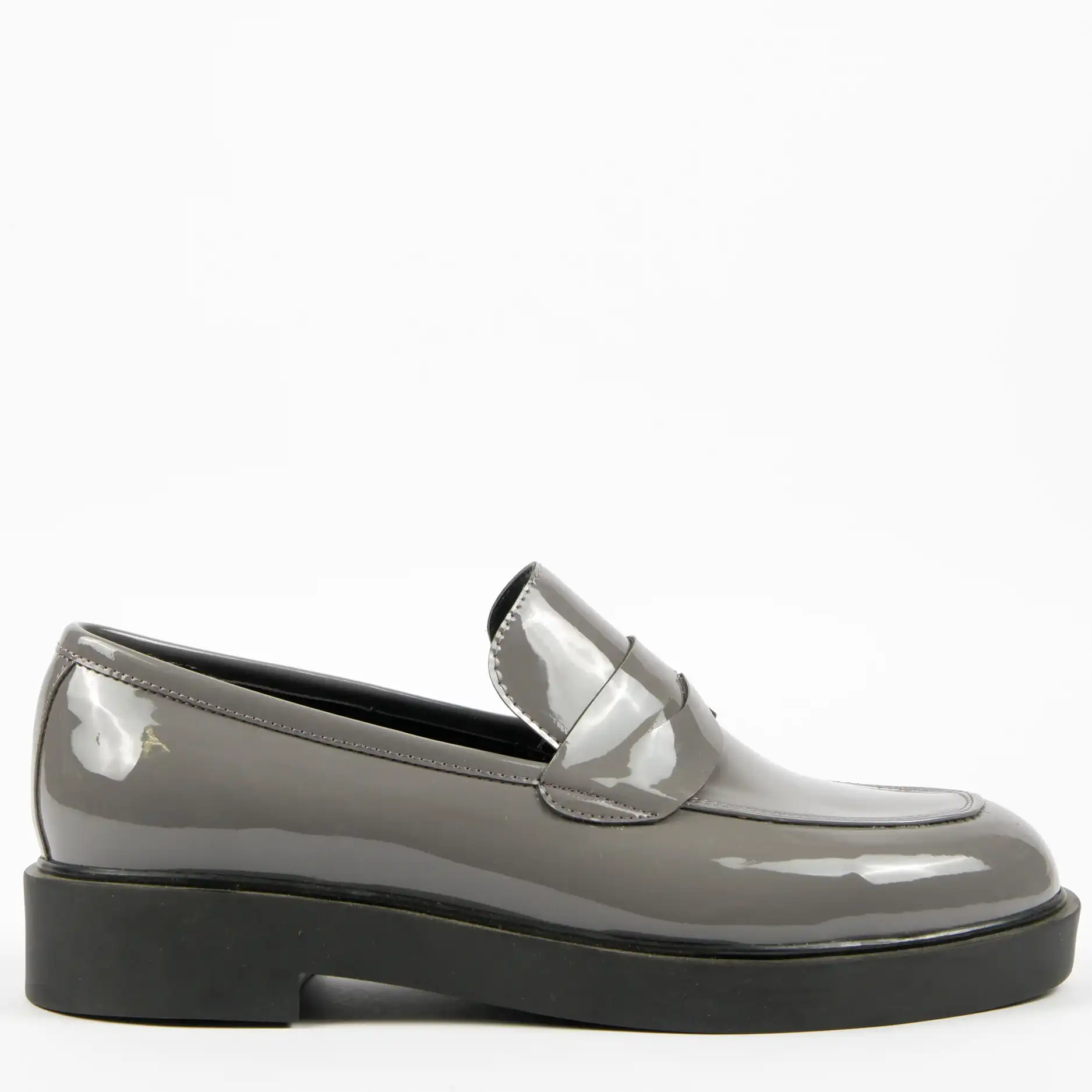KYNTRA GREY (2)