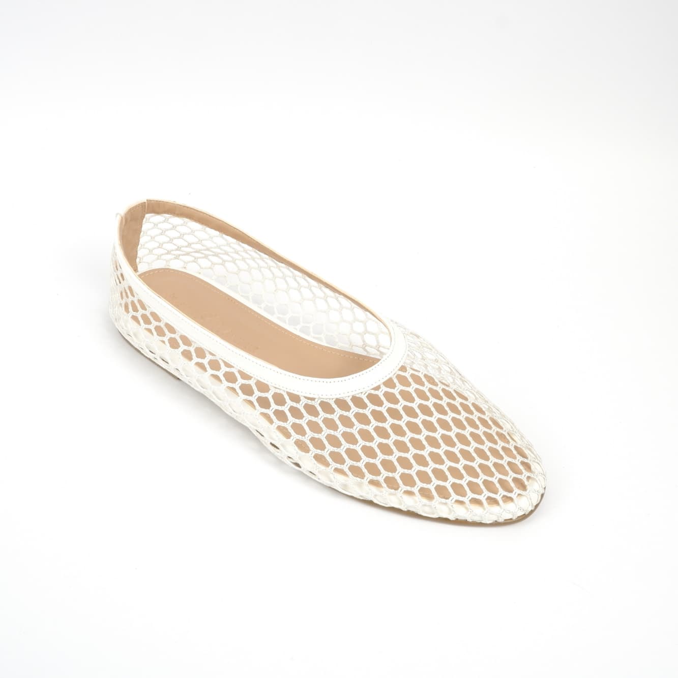 valerya wht (4)