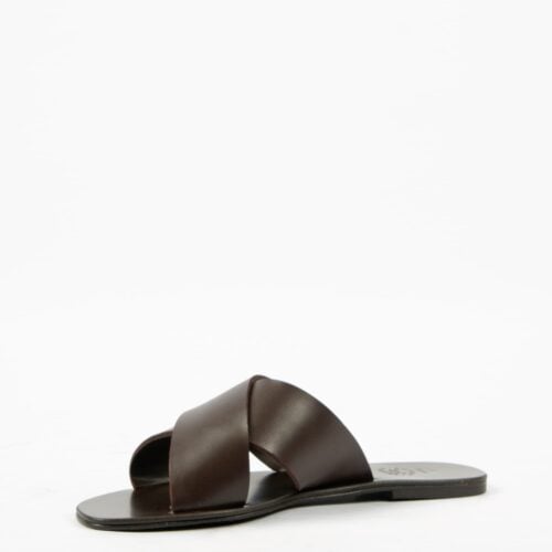moanna-n brown (3)